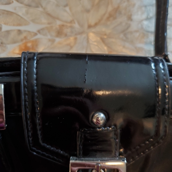 Daisy Fuentes Black Fabric and Faux Patent Leather Satchel Bag - Picture 8 of 10